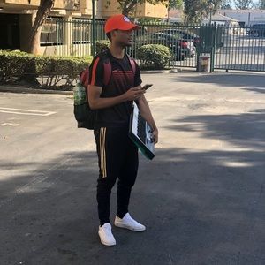 Meet your Posher, Keith